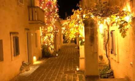 Con la festa “Vitigni e Vignaioli” ed i suoi “Mercatini di Natale” Borgo Egnazia si trasforma in una favola