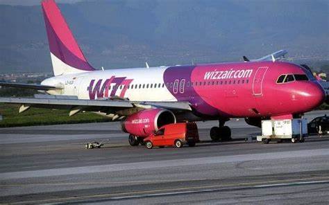 Dal 3 luglio WizzAir volerà tra Brindisi, Milano Linate e Santorini