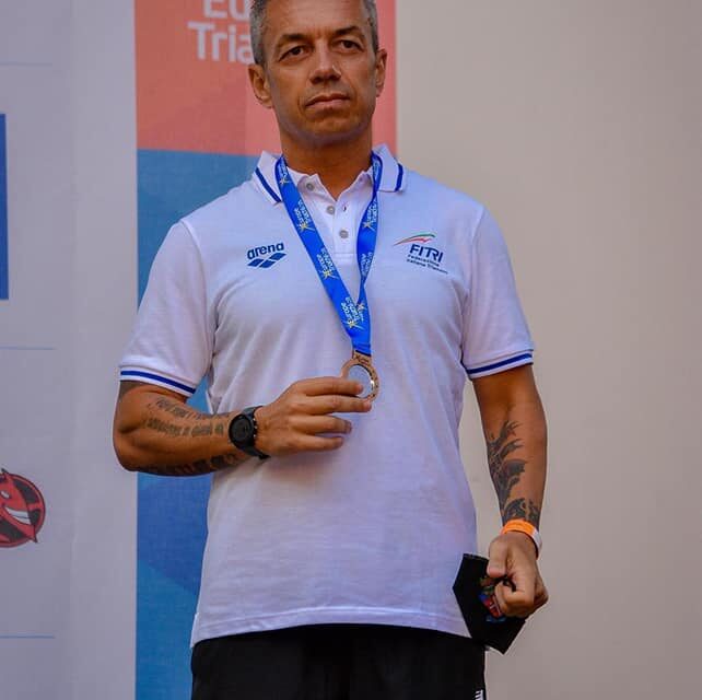 Sul podio ai campionati europei di Duathlon in Romania il barese Giancarlo Candiano Tricasi