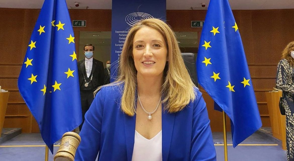 Roberta Metsola eletta nuova Presidente del Parlamento Europeo:  è lei l’erede di Sassoli