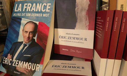 “Éric Zemmour. Un intellettuale in corsa all’Eliseo” di Alarico Lazzaro da oggi disponibile.