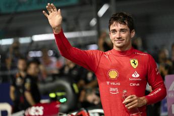 Leclerc prolunga il contratto con la Ferrari