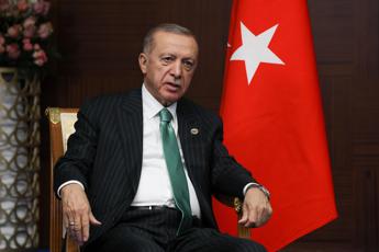 Italia-Turchia, Meloni a cena da Erdogan: focus su migranti, crisi Medio Oriente e Ucraina