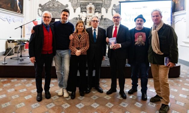 Presentato “Napoli città del Cinema”, Il libro del quotidiano “Il Mattino” che racconta un secolo di cinema partenopeo