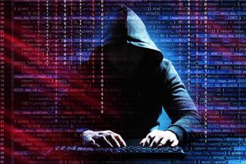 Francia sotto attacco hacker, siti istituzionali nel mirino