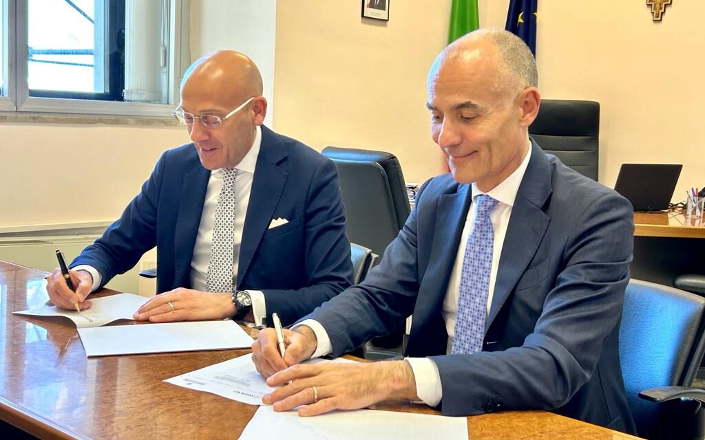 AMBIENTE: ZES Adriatica e Intesa Sanpaolo, firmato accordo per lo sviluppo sostenibile