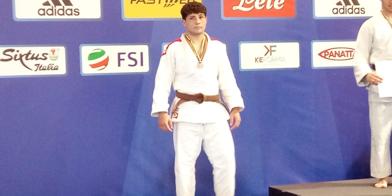 Judo. Claudio Lonigro, della Union Judo Bari, si è qualificato vice campione italiano -81 kg