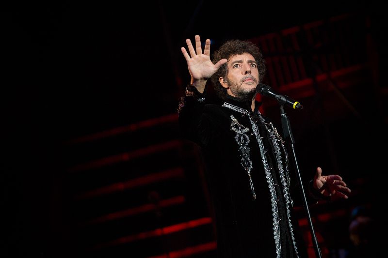 Max Gazzè stasera live ad Alberobello con il nuovo progetto musicale “MUSICAE LOCI”,