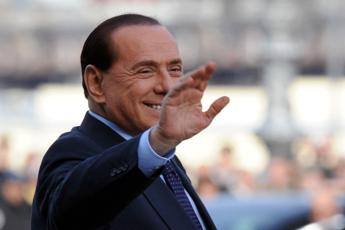 ‘Il giovane Berlusconi’ da oggi su Netflix, ecco la docuserie in tre episodi