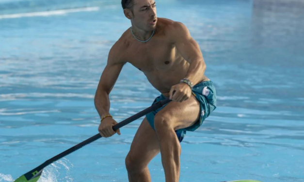 Vincenzo Manobianco tenta il Record Mondiale per entrare nel Guinness del Paddle Surf