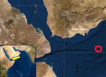 Houthi: “Missile contro petroliera, incendio su nave”
