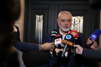 Israele-Gaza, leader Hamas: “Andrò al Cairo per discutere cessate il fuoco, fine guerra priorità”