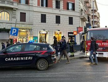 Roma, fumo da metro B: fermata chiusa ed evacuata