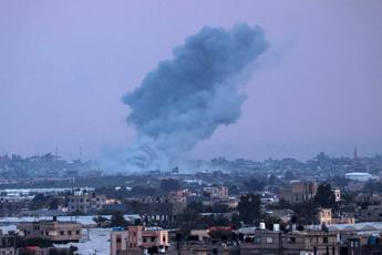 “Uccisi 10 ostaggi in raid Israele su Gaza”