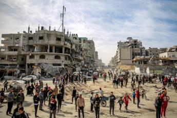 Gaza, caos aiuti umanitari. Cnn: “Beni respinti da Israele in maniera arbitraria”