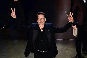 Oscar 2024, ‘Io capitano’ non vince. Robert Downey jr premiato per ‘Oppenheimer’. Trionfa ’20 days in Mariupol’