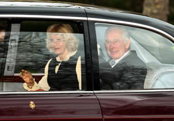 Re Carlo e Camilla, tra poco l’anniversario di matrimonio: ecco come festeggeranno